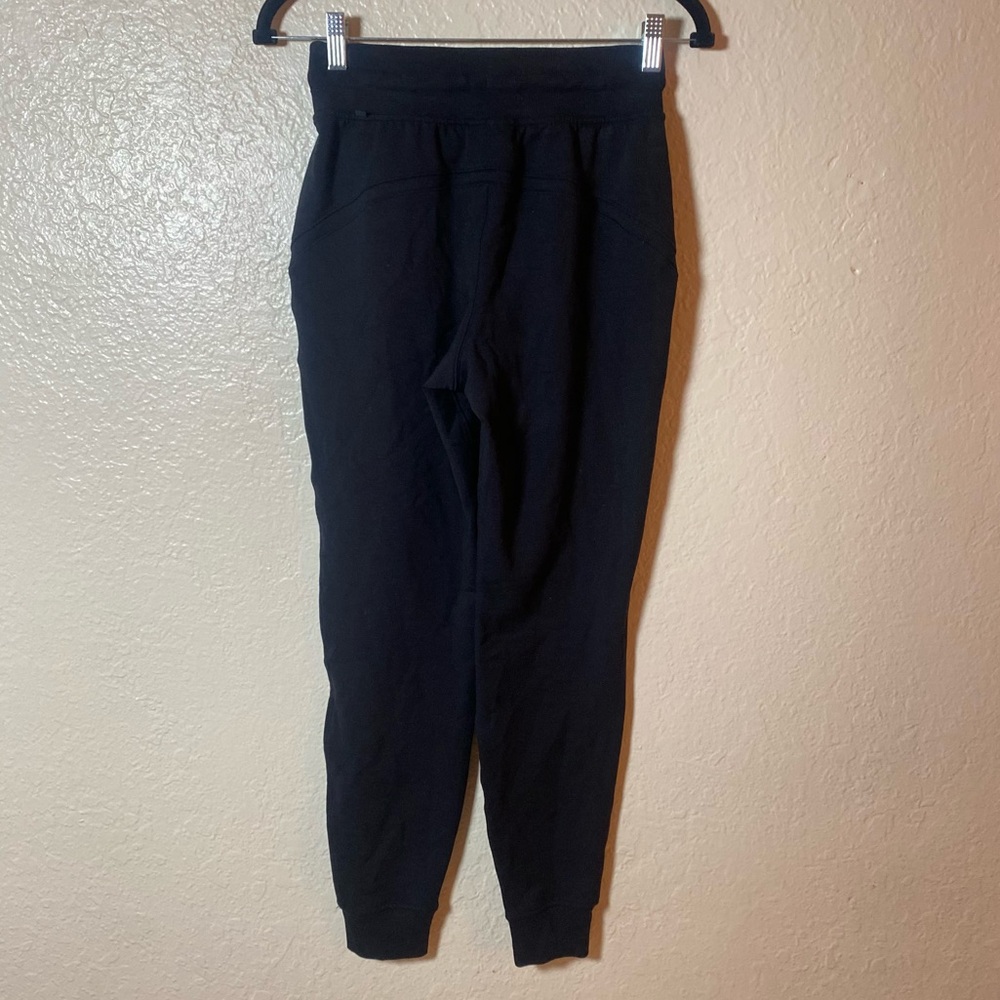 Lululemon Classic-Fit Mid-Rise Jogger Size XS Black Cozy Pockets - Picture 6 of 10